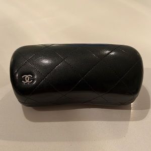 Chanel sunglasses. With box and case.